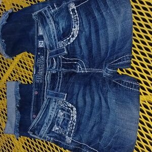 Miss Me Signature Cropped Distressed Jeans Size 24